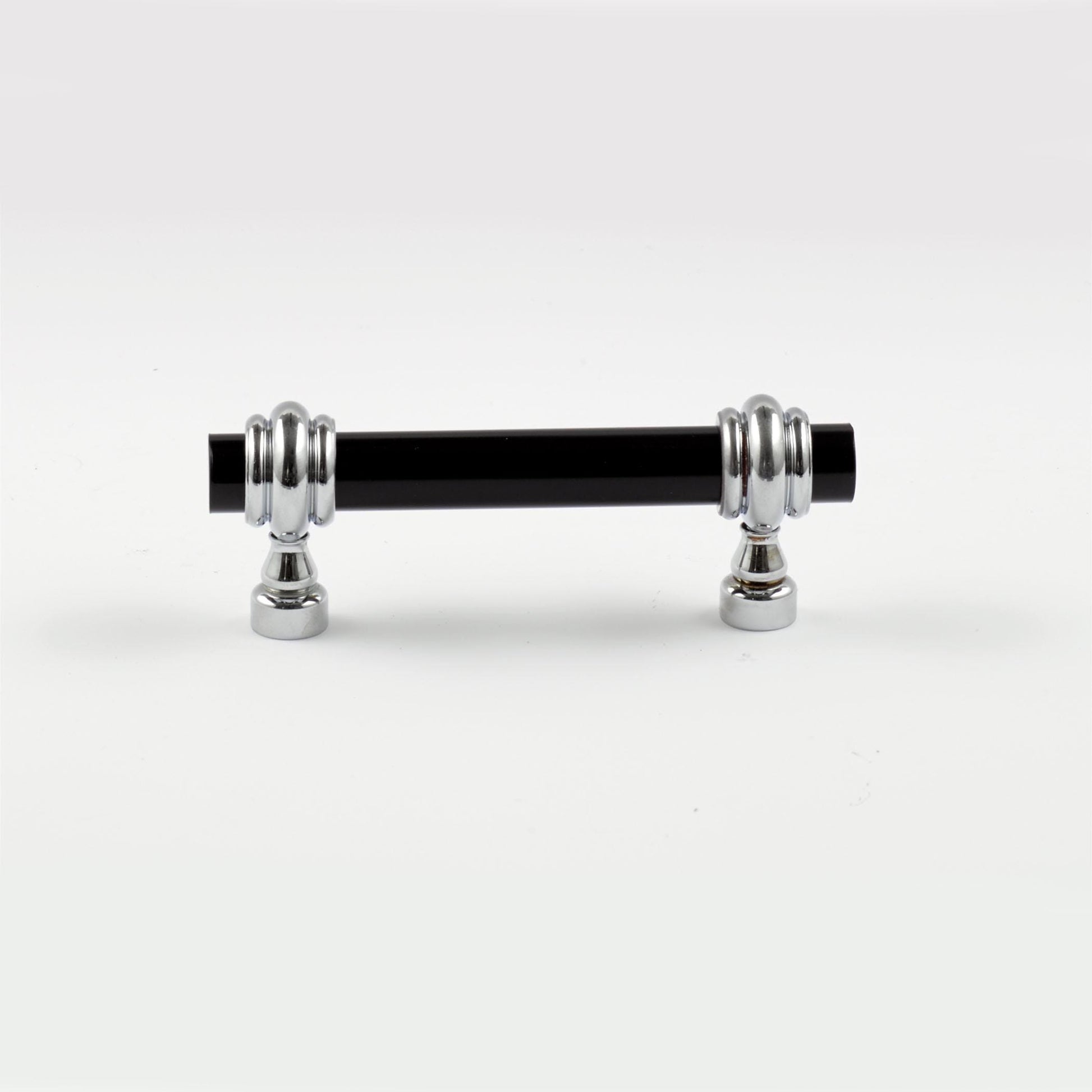 Colonial collar withblack acrylic rod
